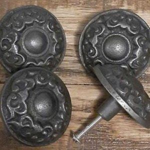 4 Pack Cast Iron Antiqued Natural Oil Rubbed Round 1.75" Drawer Pull Knobs